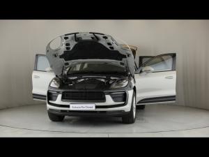 Porsche Macan Macan - Image 13