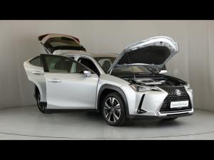 Lexus UX 200 EX - Image 14