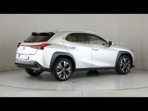 Lexus UX 200 EX - Image 2