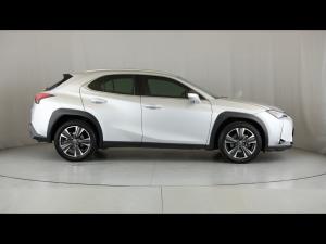 Lexus UX 200 EX - Image 3