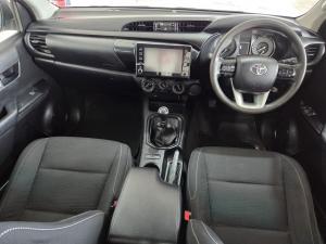 Toyota Hilux 2.4GD-6 Xtra cab Raider manual - Image 6