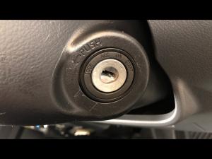 Toyota Land Cruiser 79 2.8GD-6 single cab auto - Image 27