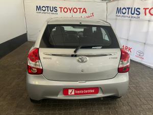 Toyota Etios hatch 1.5 Sprint - Image 5