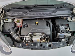 Opel Adam 1.0T - Image 10