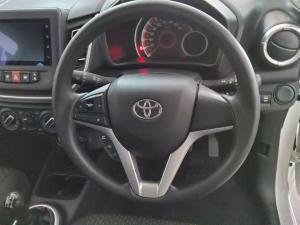 Toyota Vitz 1.0 XR manual - Image 10