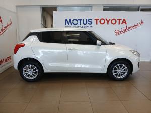 Suzuki Swift 1.2 GLX auto - Image 3