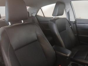 Toyota Corolla Quest 1.8 Prestige auto - Image 17