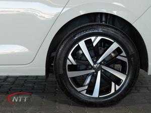 Volkswagen Polo 1.0 TSI Life - Image 9