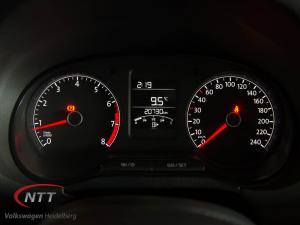 Volkswagen Polo Vivo 1.4 Trendline - Image 21