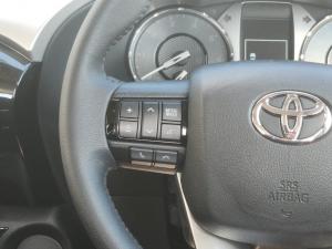 Toyota Hilux 2.8 GD-6 RB Legend automaticD/C - Image 9
