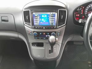 Hyundai H-1 2.5 Crdi A/T/ 2.5 Elite automatic - Image 20