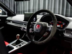 Honda Civic Type R - Image 7