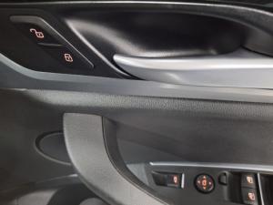 BMW X3 xDrive20d - Image 17