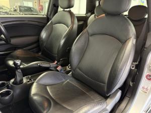 MINI Hatch John Cooper Works - Image 11