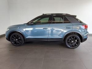Volkswagen T-Roc 2.0TSI 4Motion R-Line - Image 4