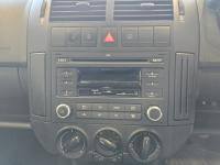 Thumbnail Volkswagen Polo Vivo hatch 1.4 Conceptline
