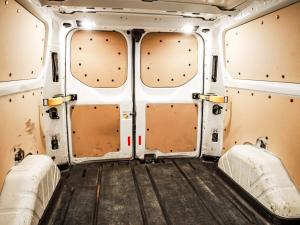 Ford Transit Custom panel van 2.2TDCi 92kW LWB Ambiente - Image 10