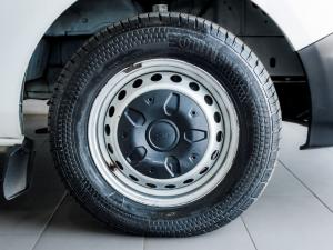 Ford Transit Custom panel van 2.2TDCi 92kW LWB Ambiente - Image 16