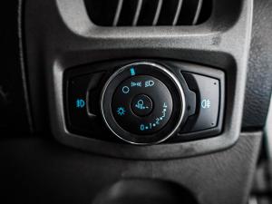 Ford Transit Custom panel van 2.2TDCi 92kW LWB Ambiente - Image 18