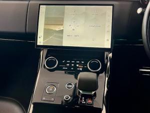 Land Rover Range Rover Sport P400 Dynamic SE - Image 17