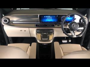Mercedes-Benz V-Class V300d Exclusive - Image 6