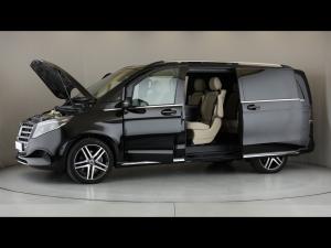 Mercedes-Benz V-Class V300d Exclusive - Image 12