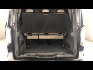 Mercedes-Benz V-Class V300d Exclusive - Image 18