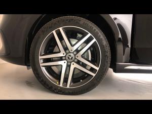 Mercedes-Benz V-Class V300d Exclusive - Image 19