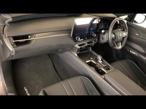 Lexus RX 500h F Sport - Image 7