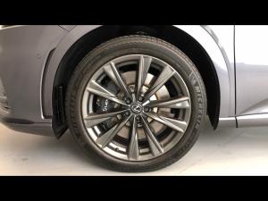 Lexus RX 500h F Sport - Image 19