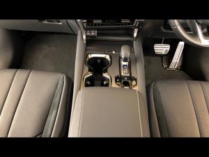 Lexus RX 500h F Sport - Image 28