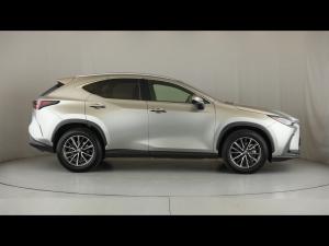 Lexus NX 250 EX - Image 3