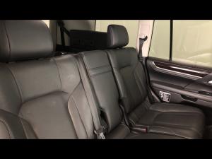 Lexus LX 5.7 V8 - Image 20