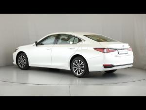 Lexus ES 250 EX - Image 8