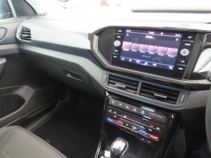 Volkswagen T-CROSS 1.0 TSI Highline DSG - Image 11