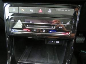 Volkswagen T-CROSS 1.0 TSI Highline DSG - Image 17