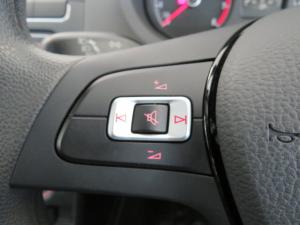 Volkswagen Polo Vivo 1.6 Comfortline TIP - Image 9