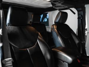 Jeep Wrangler 3.6L Rubicon - Image 22