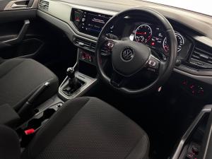 Volkswagen Polo hatch 1.0TSI Comfortline - Image 7