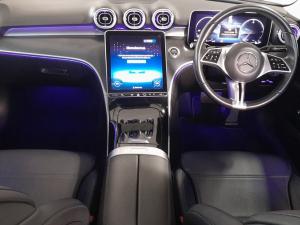 Mercedes-Benz C-Class C200 Avantgarde - Image 7