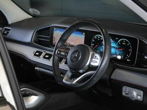 Mercedes-Benz GLE GLE400d 4Matic - Image 13