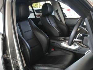 Mercedes-Benz GLE GLE400d 4Matic - Image 14
