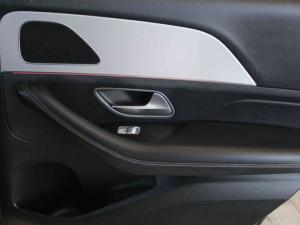 Mercedes-Benz GLE GLE400d 4Matic - Image 20