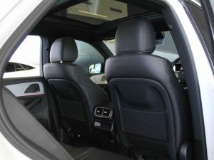 Mercedes-Benz GLE GLE400d 4Matic - Image 16