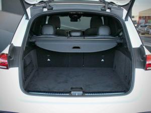 Mercedes-Benz GLE GLE400d 4Matic - Image 19
