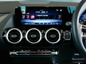 Mercedes-Benz GLA GLA200 Progressive - Image 13