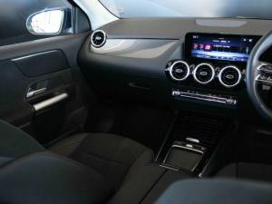 Mercedes-Benz GLA GLA200 Progressive - Image 14