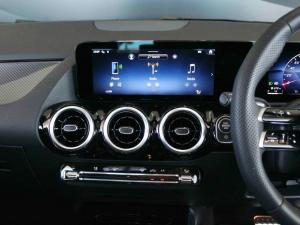 Mercedes-Benz GLA GLA200 Progressive - Image 9