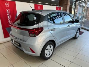 Hyundai Grand i10 1.0 Premium hatch - Image 2