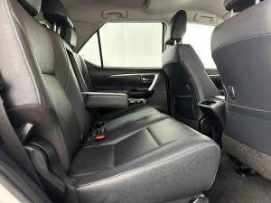 Toyota Fortuner 2.8GD-6 VX automatic - Image 11